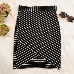 Tulip Pencil Skirt Medium Striped Black White